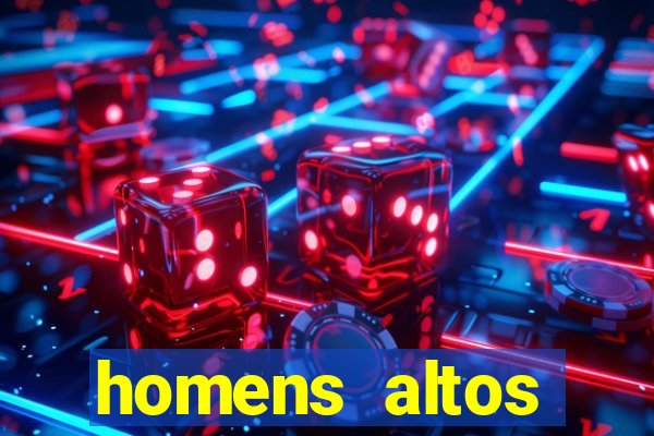 homens altos sarados pelados